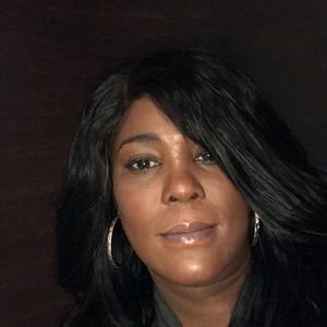 Meet your Posher, Gina